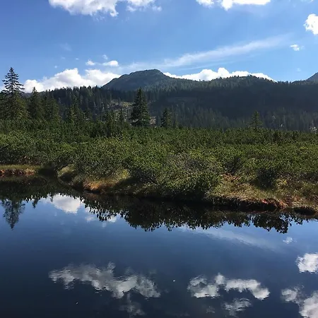 Garconniere Pachler * غوساو