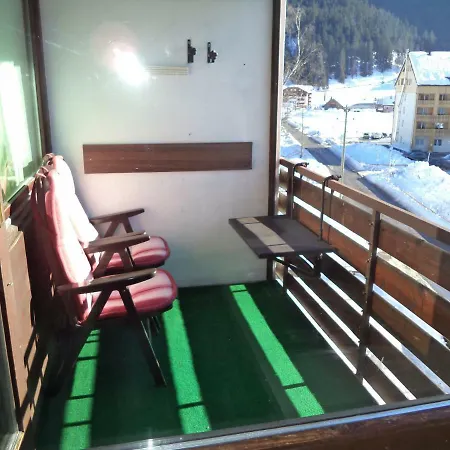 Garconniere Pachler غوساو